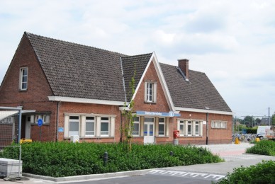 Station Merelbeke - 2017.06.13 - Merelbeke - Julien CASIER  (1).JPG